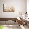 plakat-drewniana-ramka-wnetrze-kloski-zlotej-trawy-na-polu.webp