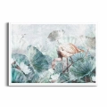 plakat-biala-ramka-przod-flamingo-otulony-kwiatami.webp