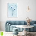 Plakat Niebieskie kwiaty I bez ramki w pokoju