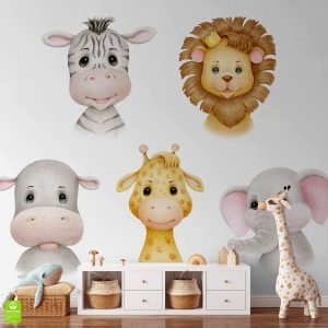 Fototapeta na wymiar do pokoju dziecka: Zwierzątka Safari – Lew, Żyrafa, Słoń – Akwarelowa Sypialnia i Salon, Styl Boho, Beżowo-Szara