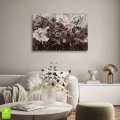 obraz-szklo-ciemne-piwonie-wnetrze.webp