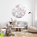 fototapeta-okragla-przetarte-liscie-lilii-w-jasnorozowych-odcieniach-wnetrze.webp