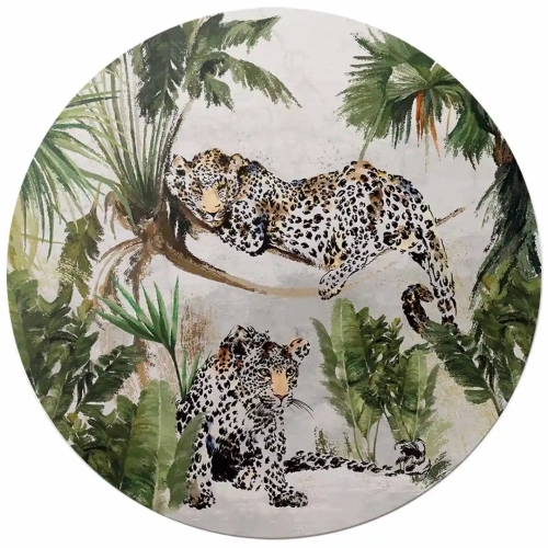 leopardy-w-lisciach-tropikalnych.webp