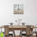 zegar-botaniczna-laka-w-bezu-30x30-kwdrat-cyfry-wnetrze.webp