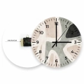 zegar- 30x30-kolo-cyfry-mechanizm-harmonia-ksztaltow.webp