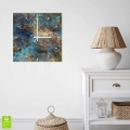 Zegar-30x30-kwdrat-kreski-biale-wnetrze-struktura-granitu-z-refleksami-pomaranczy-i-turkusu.webp
