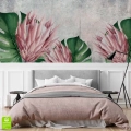 fototapeta-na wymiar-botaniczny-motyw-z-rozowych-kwiatow-i-tropikalnych-lisci-do-salonu-jadalni-czy-sypialni-wnetrze3.webp