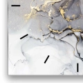 Zegar-kwadrat-kreski-fragment -bialoszara-abstrakcja-ze-zlotymi-refleksami.webp