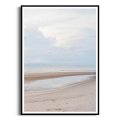 Plakat - Pejzaż Plaży z Morzem, Piaskiem i Chmurami czarna ramka