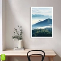 plakat-bez-ramki-wnetrze-szczyty-gorskie-w-chmurach.webp
