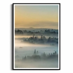 Plakat - Wschód słońca nad lasem we mgle III