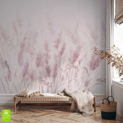 Fototapeta ścienna na wymiar z pudrową trawą pampasową, umieszczona w jasnym przedpokoju lub salonie w stylu boho