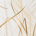 Zbliżenie na wzór fototapety na wymiar, pokazujące detal złotych, linearnych traw na jasnym, matowym tle