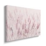 Obraz na płótnie - Mglista łąka z trawą pampasową i ptakami