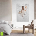obraz-na-plotnie-dziewczyna-z-kwiatami-na-hustawce-pionowy-wnetrze.webp