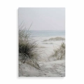 obraz-na-szkle-akrylowym-wydmy-nad-morzem-z-trawami-przod-pion.webp