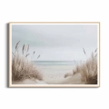 plakat-drewniana-ramka-przod-plaza-z-trawami.webp