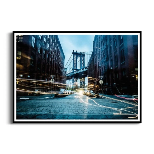 Plakat-Manhattan-Bridge-miedzy-budynkami-czarna-ramka_web.webp