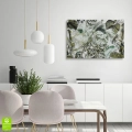 Obraz-na-szkle-poziom-wnetrze-nowoczesny-botaniczny-wzor-z-lisci-i-kwiatow-w-zgaszonej-zieleni_web.webp