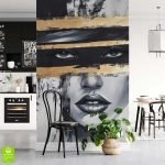 Fototapeta na wymiar - Portret Glamour – Hipnotyzujące spojrzenie - styl glamour i nowoczesny, czarno-biały mural z dodatkami w kolorze złota, luksusowa dekoracja do nowoczesnego salonu