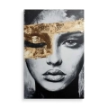 Obraz-na-szkle-pion-kobiece-spojrzenie-artystyczny-portret-kobiety_web.webp