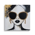 Obraz-na-szkle-kwadrat-zlota-ikona-portret-kobiety-okulary_web.webp