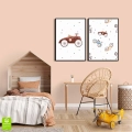 zestaw-2-plakatow-dzieciecych-autka-retro-vintage-bez-pokoj-dziecka-wnetrze_web.webp