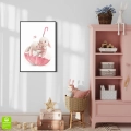 plakat-czarna-wnetrze-kroliczki-w-parasolce-motyle-kwiaty-pudrowy-roz-boho-pokoj-dziewczynki_web.webp