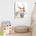 plakat-brak-wnetrze-kroliczek-w-ogrodniczkach-motyle-kwiaty-rozowo-niebieskie-boho-pokoj-dziecka_web.webp