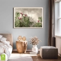 plakat-drewniana-wnetrze-liscie-monstery-kwiaty-egzotyczne_web.webp