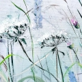 plotno-fragment-polne-trawy-malarska-laka-kwiatowa-sypialnia-boho_web.webp