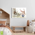 plakat-biala-wnetrze-kroliczek-w-ogrodniczkach-domek-w-drzewie-akwarela-boho_web — kopia.webp