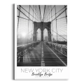 plakat-biala-brooklyn-bridge-czarno-bialy-obraz-mostu_web.webp