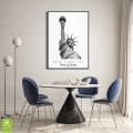 plakat-czarna-wnetrze-nowy-jork-statua-wolnosci-czarno-bialy_web.webp