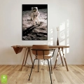 plakat-kosmos-astronauta-ksiezyc-nasa-czarno-bialy-pokoj-biuro-salon-wnetrze_wynik.webp
