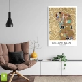 gustav-klimt-spelnienie-zloty-art-deco-salon-plakat-brak-wnetrze.webp