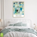 paul-klee-pierwszy-dom-osadzie-szalwiowy-sypialnia-plakat-zlota-wnetrze.webp