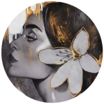 Fototapeta okrągła - Zmysłowa kobieta i kwiat