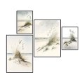 zestaw-4-plakatow-galeria-akwarela-wydmy-trawy-skandynawski-bez-salon-czarna-ramka.webp