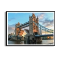 londyn-tower-bridge-do-salonu-i-sypialni-plakat-czarna.webp