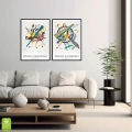zestaw-plakatow-kandinsky-kleine-welten-1-i-4-do-salonu-czarna-wnetrze.webp