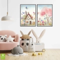 zestaw-2-plakatow-maly-wiejski-domek-akwarela-skandynawski-rozowo-niebieski-czarna-wnetrze.webp