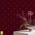 tapeta-na-wymiar-burgundy-petite-petals-burgundowa-drobne-platki-wnetrze2.webp