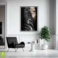 twarz-kobiety-czarno-zloty-obraz-do-salonu-sypialni-glamour-plakat-czarna-wnetrze.webp