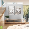 zestaw-2-plakatow-kwiaty-magnolii-dyptyk-czarna-wnetrze.webp