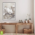 plakat-kwiaty-magnolii-ii-do-salonu-sypialni-czarna-wnetrze.webp
