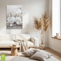 obraz-na-plotnie-kwiaty-magnolii-do-salonu-sypialni-plotno-pion-wnetrze.webp