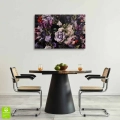 obraz-na-szkle-akrylowym-kwiecisty-raj-na-ciemnym-tle-obraz-akrylowy-wnetrze.webp