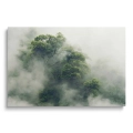 obraz-na-plotnie-silnie-zamglone-korony-drzew-przod.webp