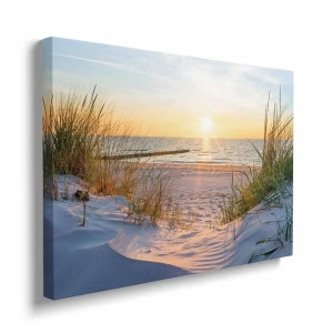 Obraz na płótnie „Pejzaż morski o zachodzie słońca” – trawy na wydmach, dekoracja ścienna do salonu lub sypialni, styl skandynawski i boho